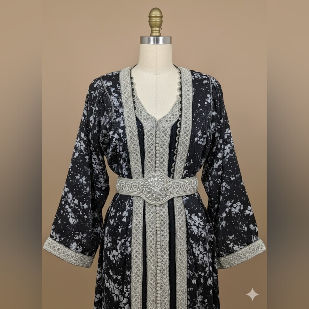 Ramadan 3 piece Moroccan kaftan takchita, silver /black sequin with belt